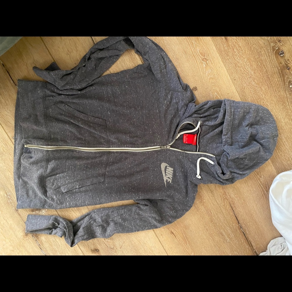 Nike sweatshirt